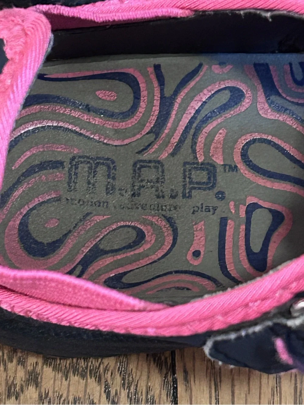 M.A.P. Niagara's Girls Sz 12 Navy & Pink Outdoor Fisherman's Sandals Water Shoes
